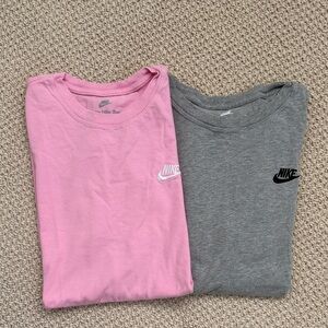Nike mens Short Sleeve Tees in Pink and Gray